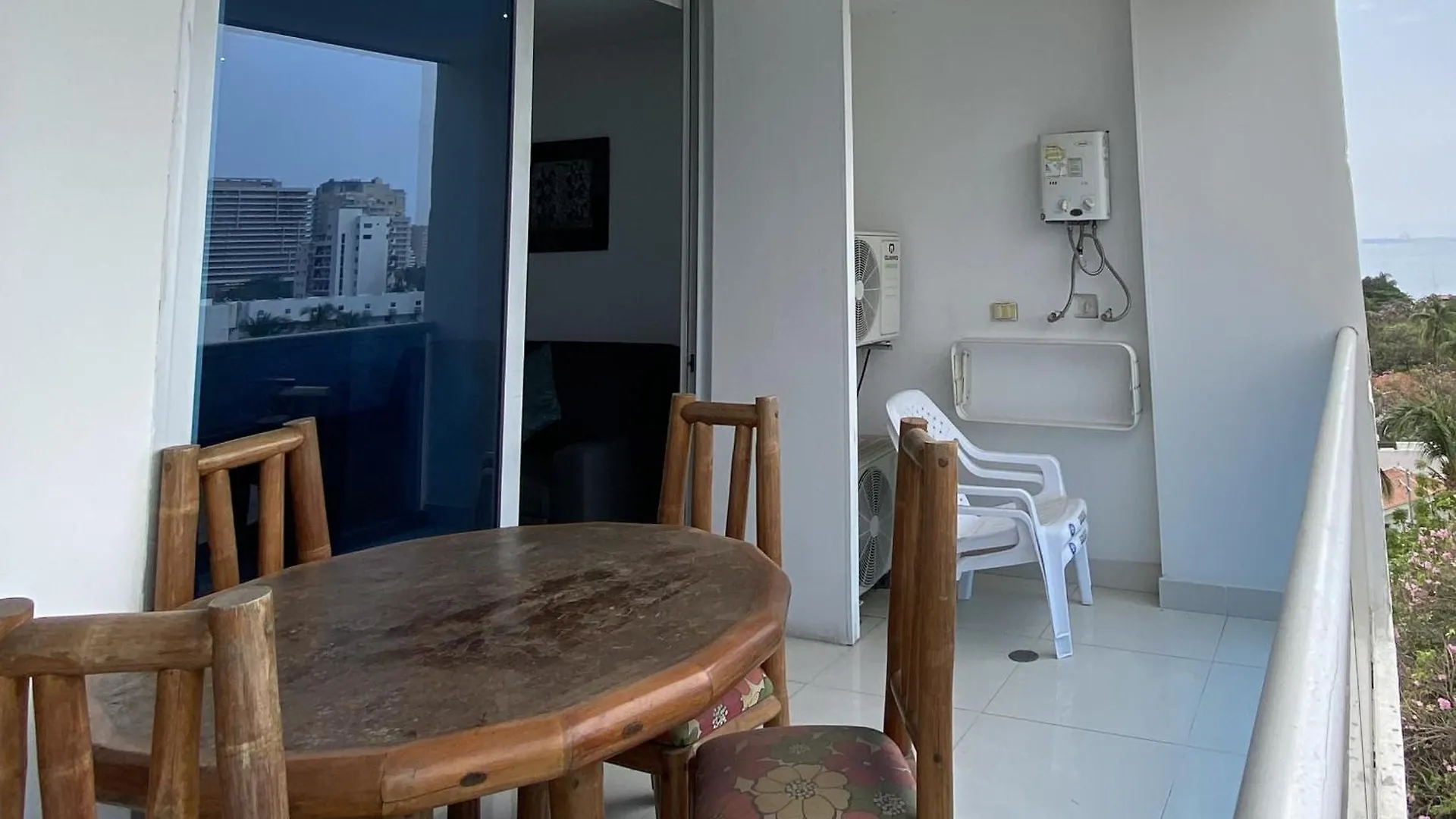 Hermoso Apto Cerca A La Playa Bello Horizonte. Санта-Марта Апартаменты